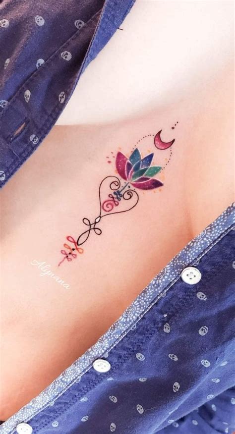 tatuajes para mujer en los pechos|Imagenes de TATTOOS ¡Tatuajes para mujeres en el。